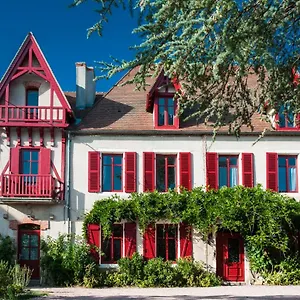 Au Puy Des Vérités Couette-café